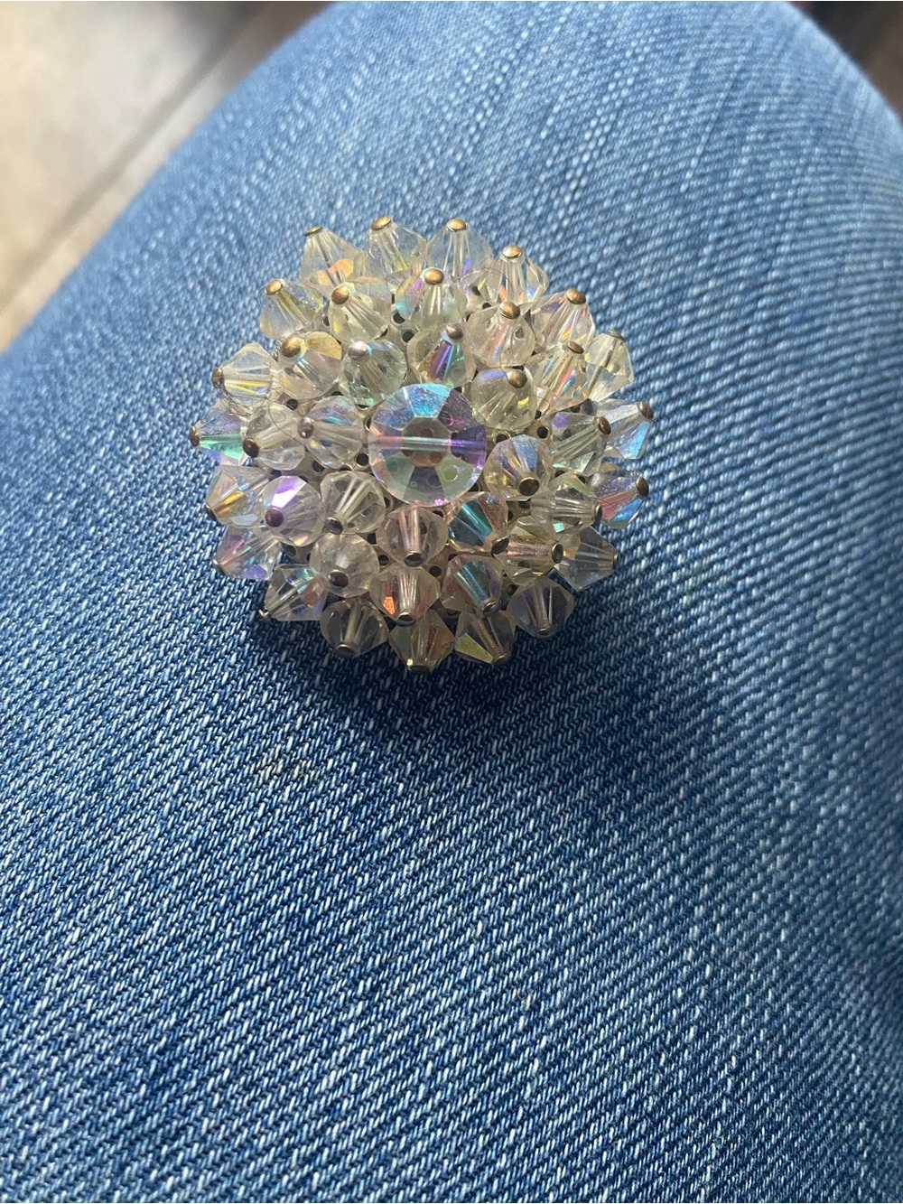 Iridescent Cluster Crystal Brooch - Clear